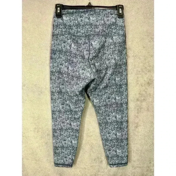 Peloton Leggings Womens Medium Cadence Capri Heathered Blue Crop Activewear - Picture 4 of 7